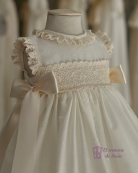 Vestido y braga Santa Marta